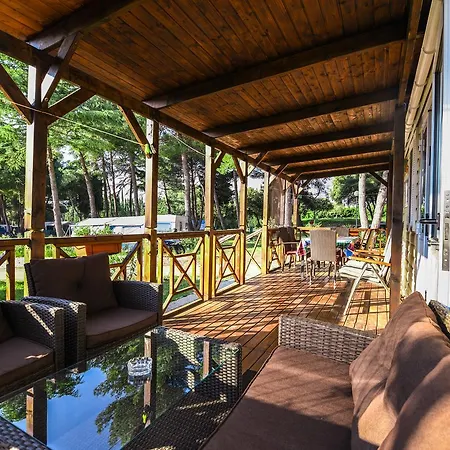 Media Mobile Homes In Brioni Sunny Vakantiepark 2*