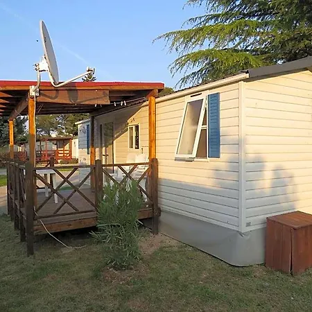 ホリデーパーク Media Mobile Homes In Brioni Sunny