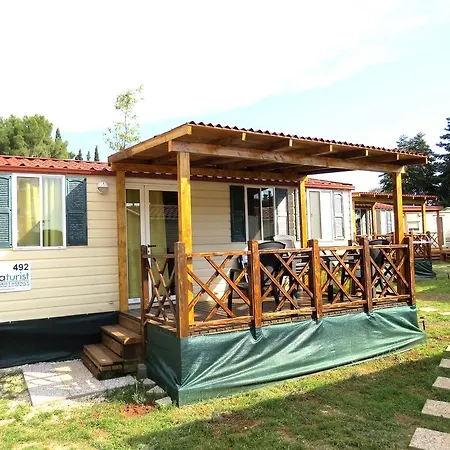 Media Mobile Homes In Brioni Sunny Πάρκο διακοπών Πούλα