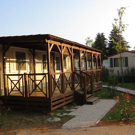 Media Mobile Homes In Brioni Sunny Tatil parkı Pula