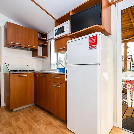 Media Mobile Homes In Brioni Sunny 2* Pula