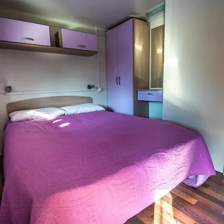 Media Mobile Homes In Brioni Sunny Tatil parkı