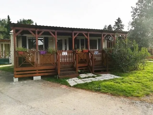 Media Mobile Homes In Brioni Sunny Park za odmor 2*
