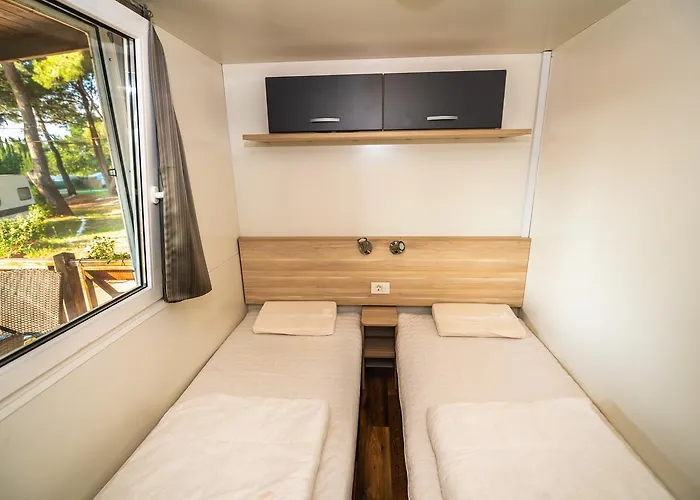 Media Mobile Homes In Brioni Sunny Park za odmor 2*