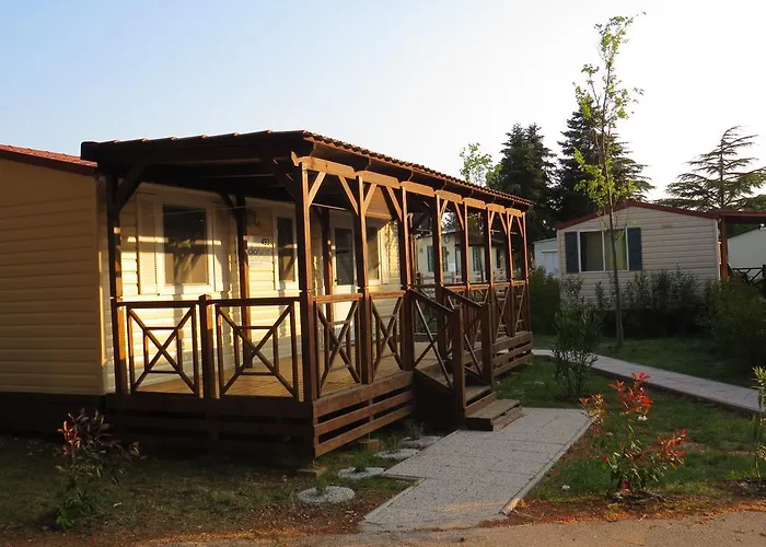 Media Mobile Homes In Brioni Sunny Üdülőpark Póla