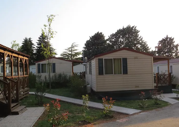 Media Mobile Homes In Brioni Sunny Üdülőpark Póla